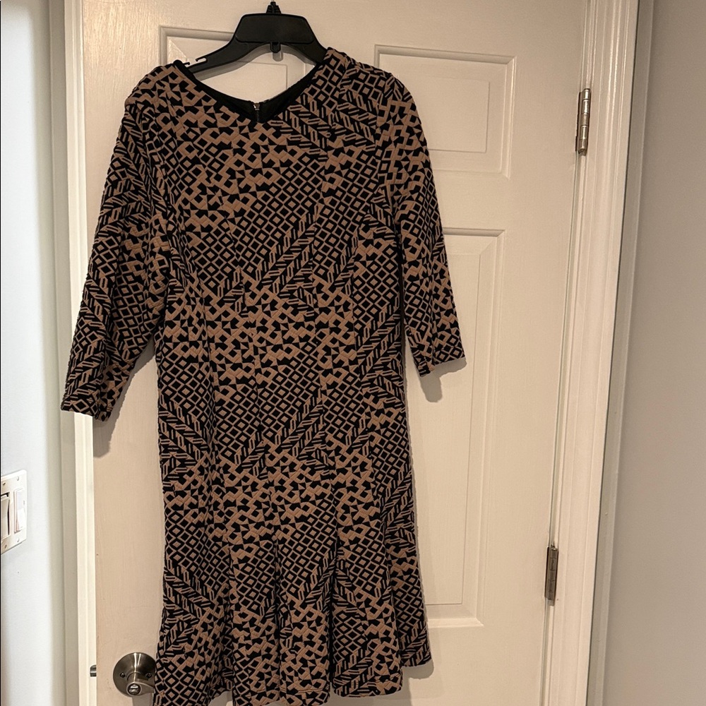 Taylor Black and Tan Geometric Midi Dress